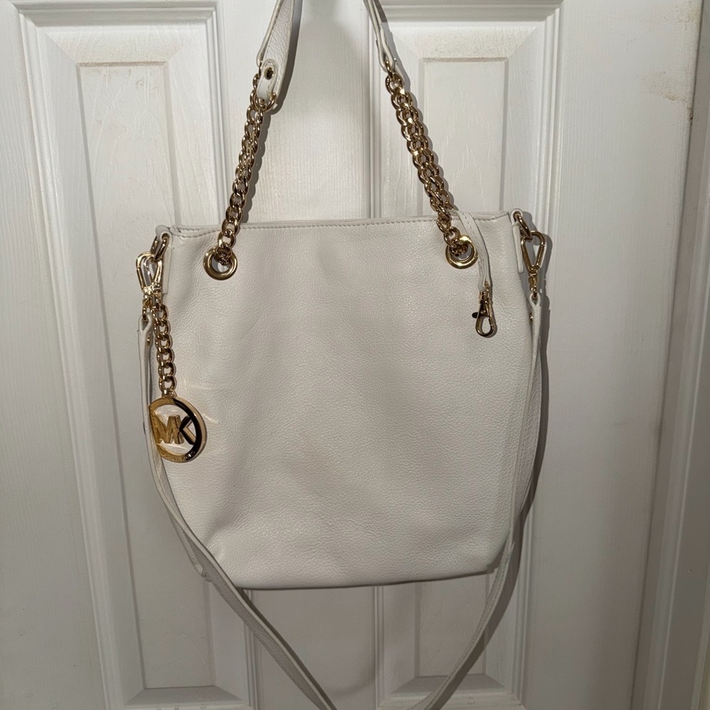 Michael Kors Winter White Pebbled Leather Shoulder Bag with Gold Chain